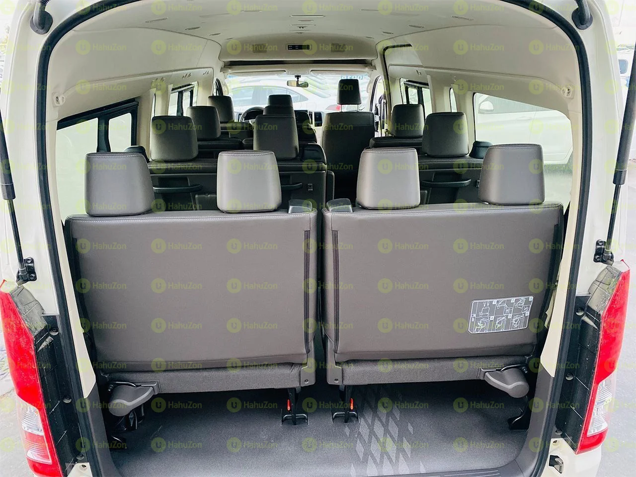 2022 Model-Toyota Hiace,HighRoof GL
