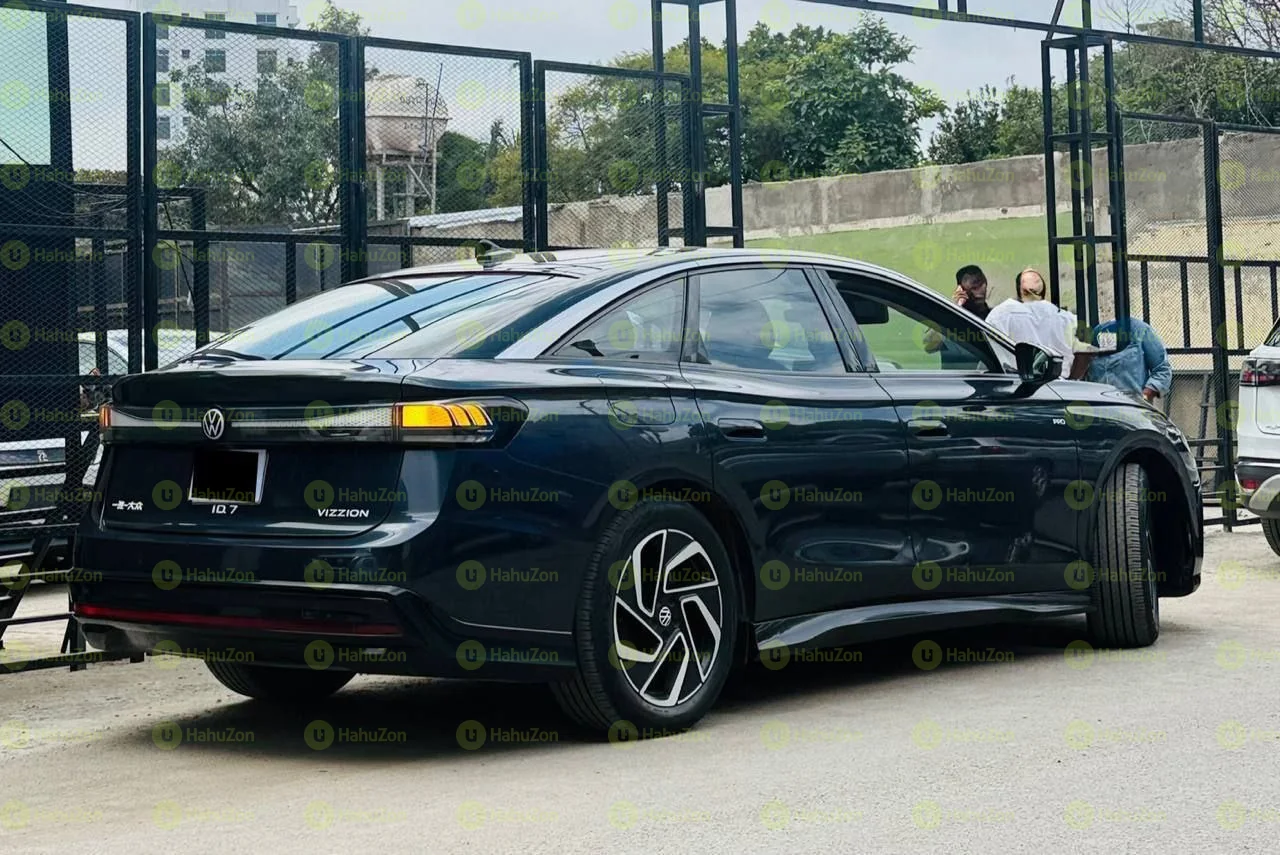 2024 Model-Volkswagen ID.7 EV