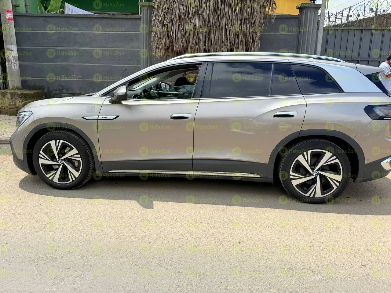 2024 Model-Volkswagen ID6 Crozz Pro