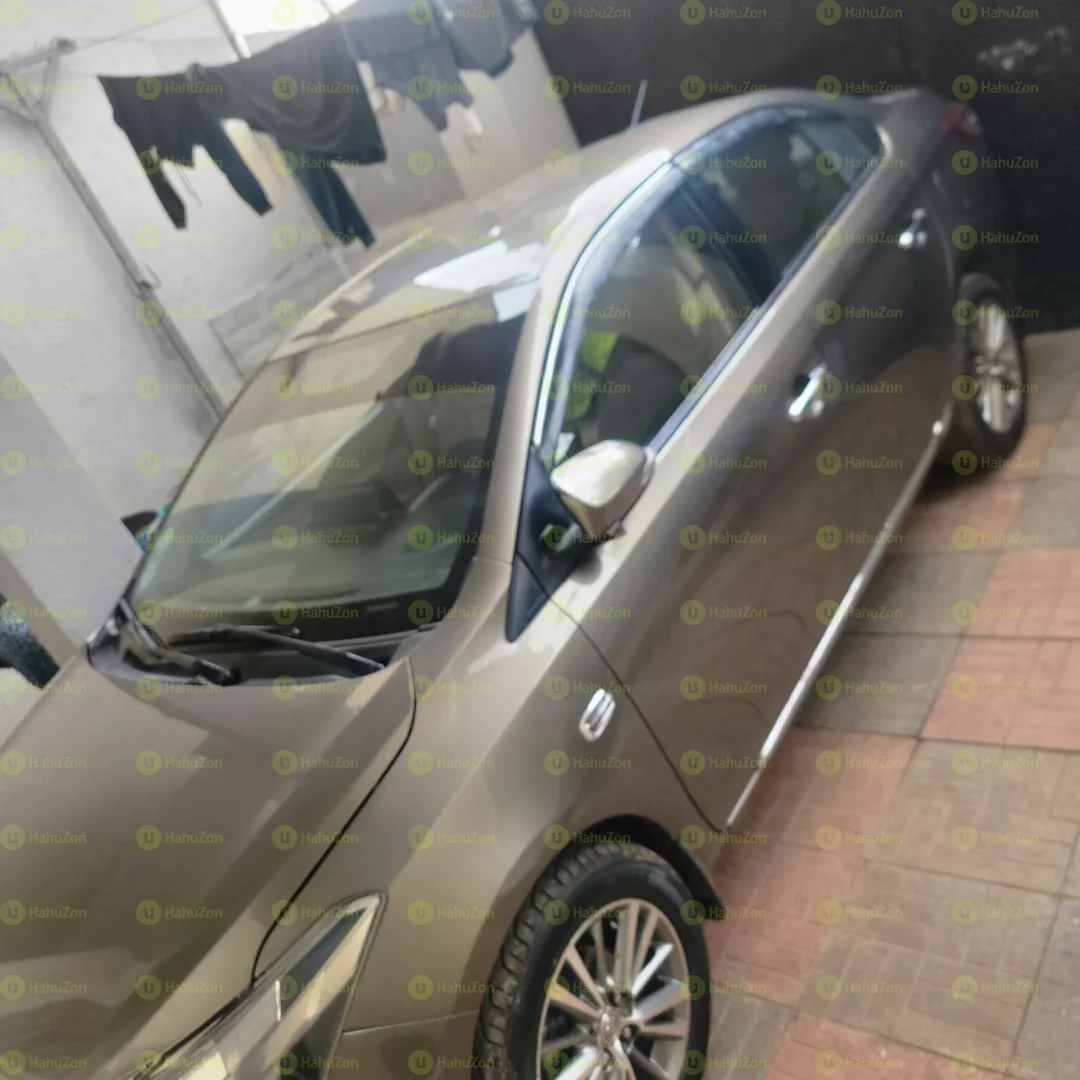 2015 Model-Toyota Yaris