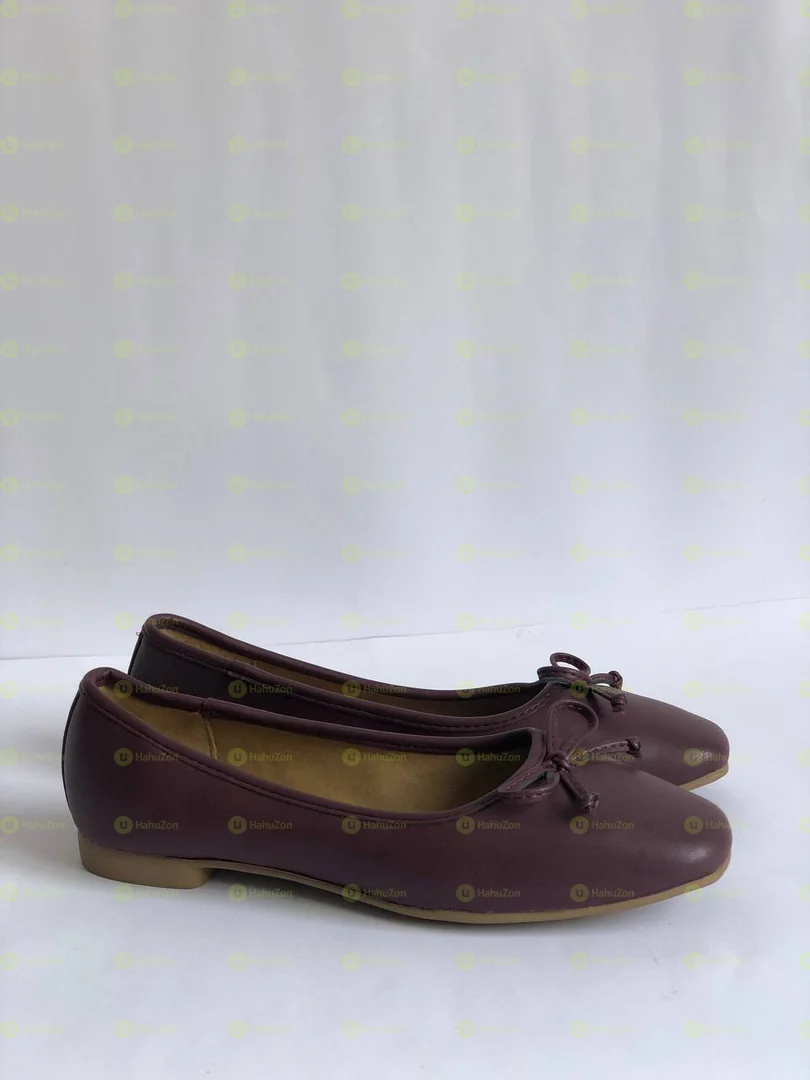 Crown & Ivy Women's Shoes