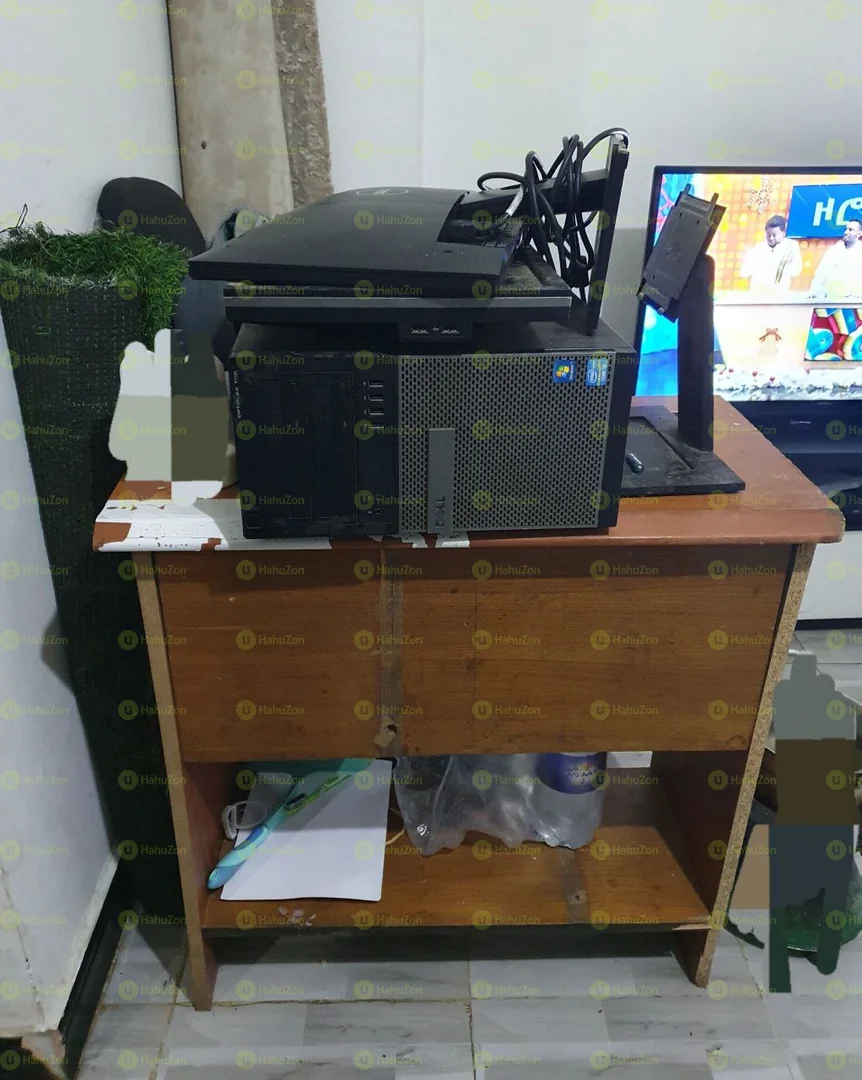 Dell OptiPlex 790 Desktop Computer