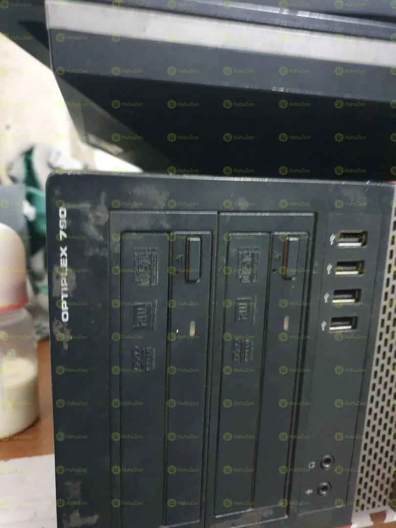Dell OptiPlex 790 Desktop Computer