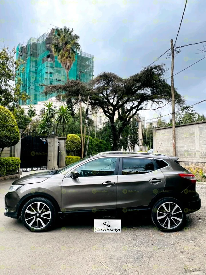 2016 Model-Nissan Qashqai