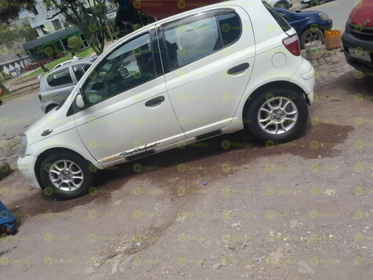 2003 Model-Toyota Vitz