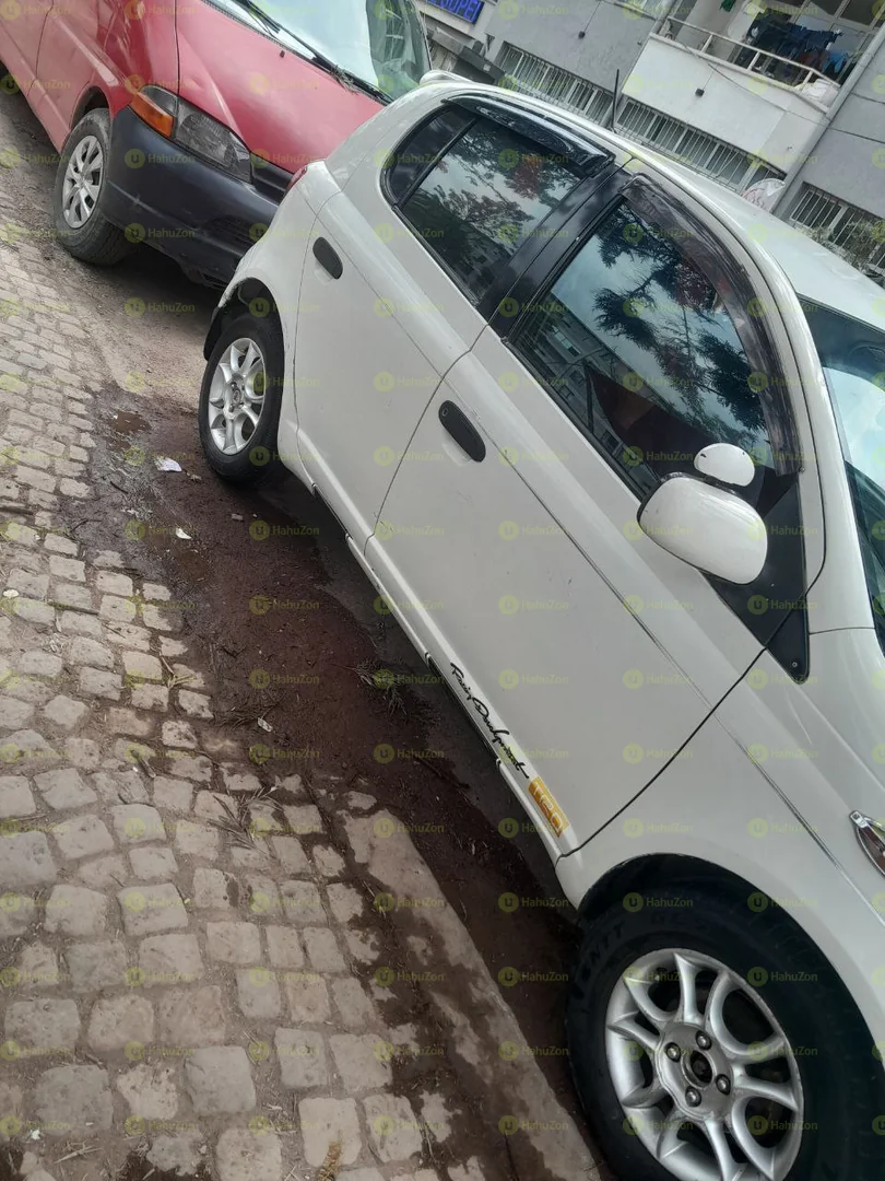 2003 Model-Toyota Vitz