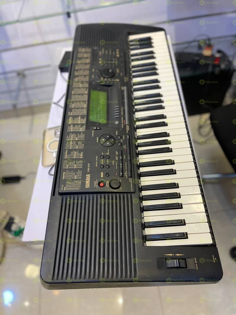 YAMAHA PSR 620 Keyboard