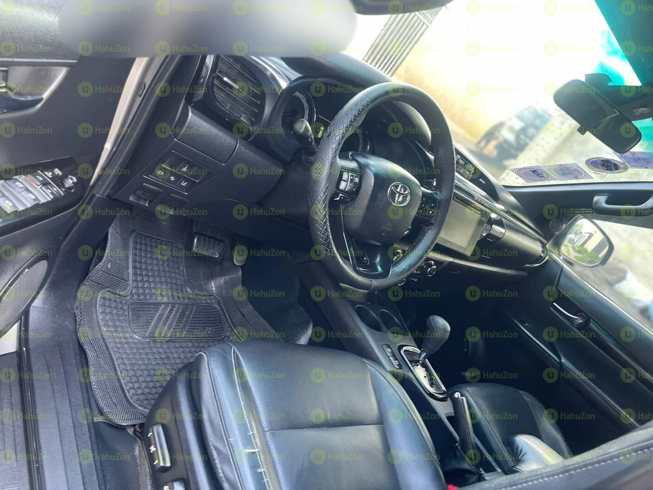 2019 Model-Toyota Hilux Double Cab