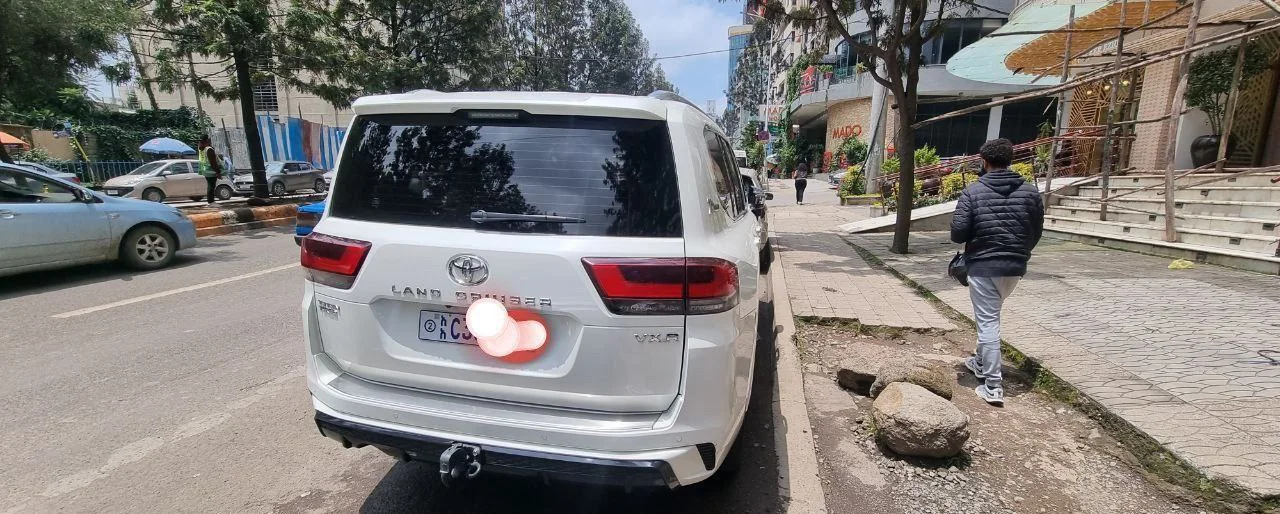 2023 Model-Toyota Land Cruiser  VXR