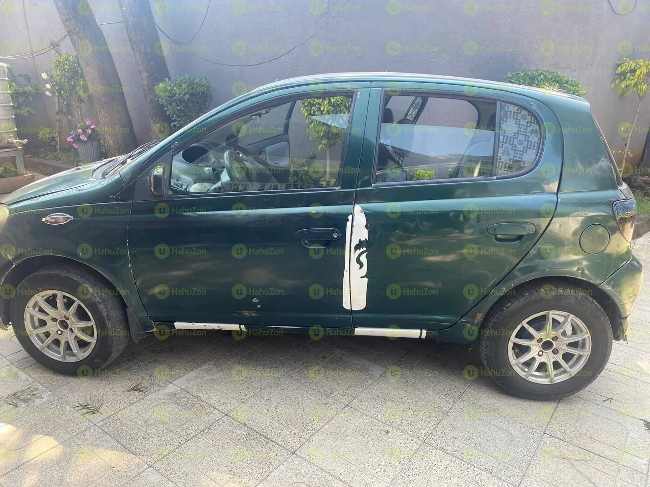 2000 Model-Toyota Vitz Yaris