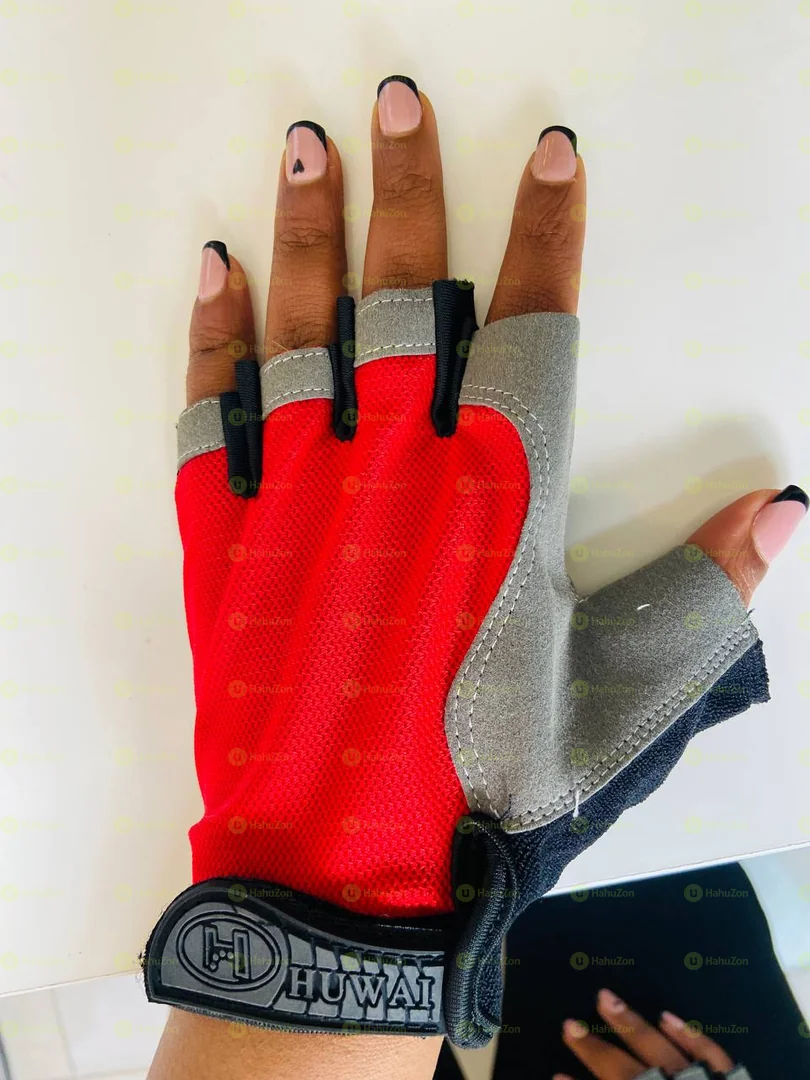 Ladies Weight Lifting Gloves