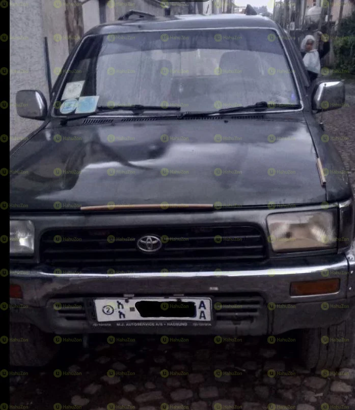 1999 Model-Toyota Surf