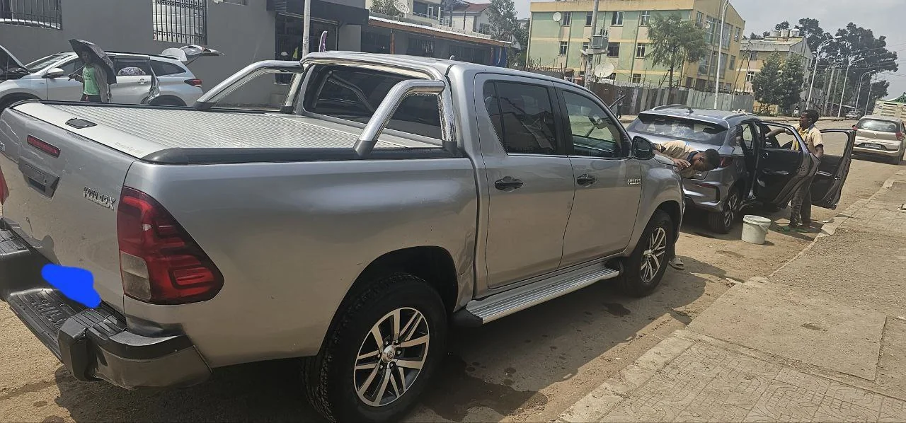2020 Model-Toyota Hilux Revo Double Cap