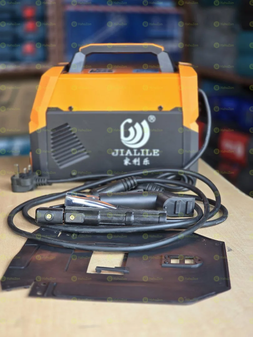 ጃለሌ መበየጃ ማሽን