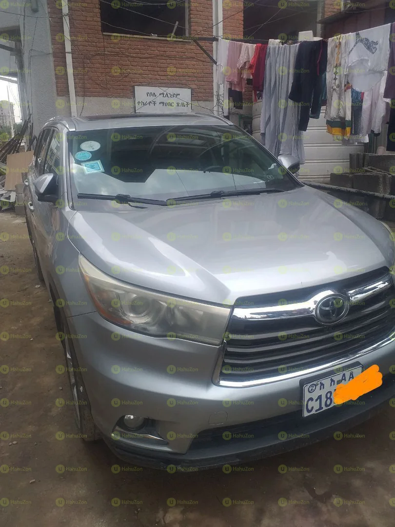 2016 Model-Toyota Highlander