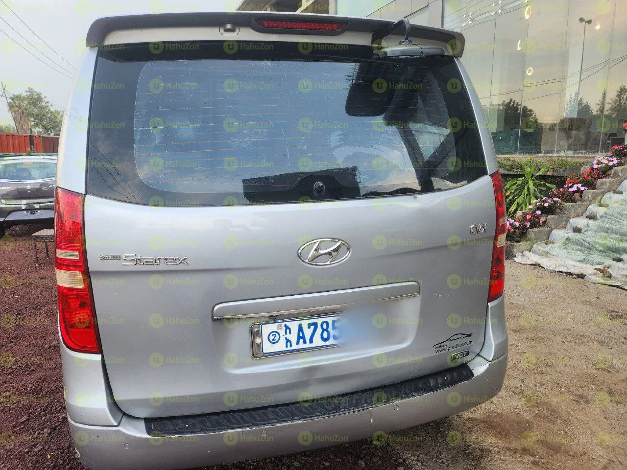 2012 Model-Hyundai Grand Starex