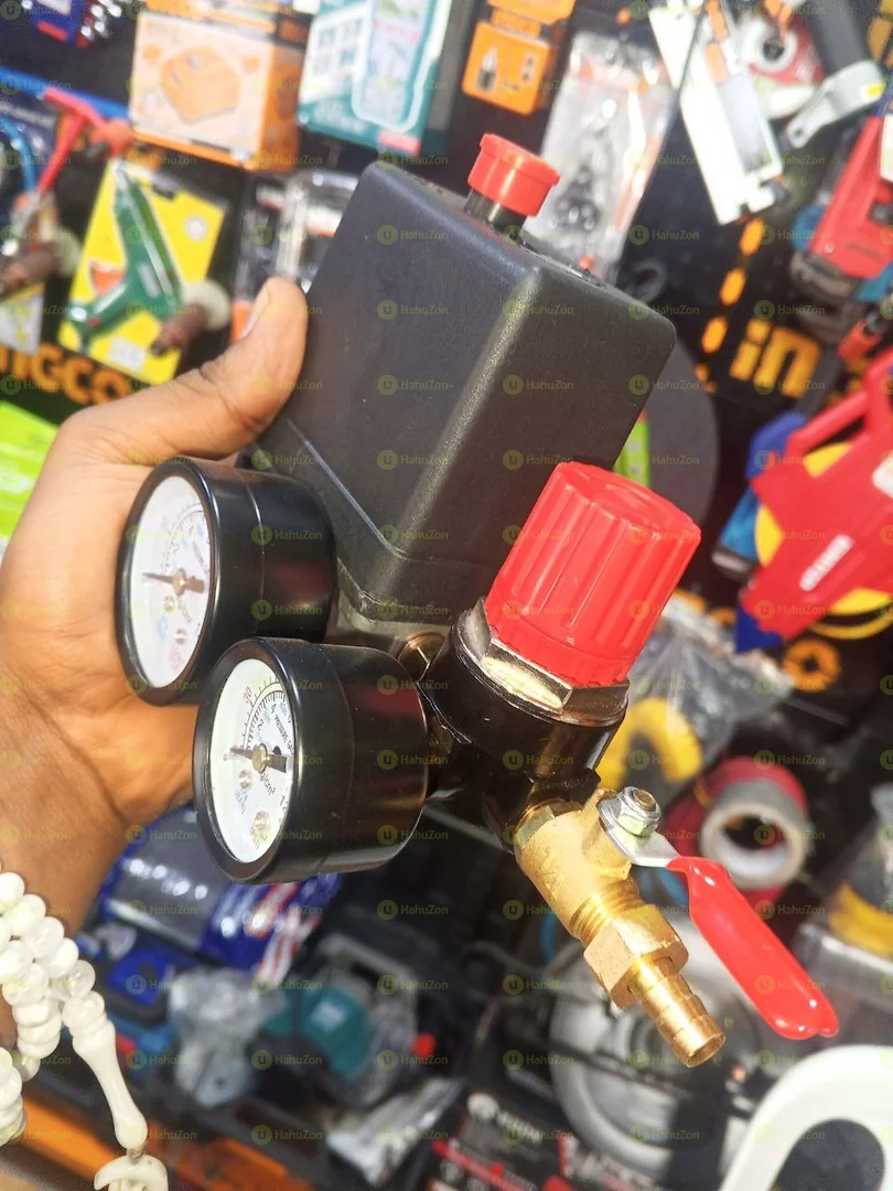 ስዊች 200 አምፓየር