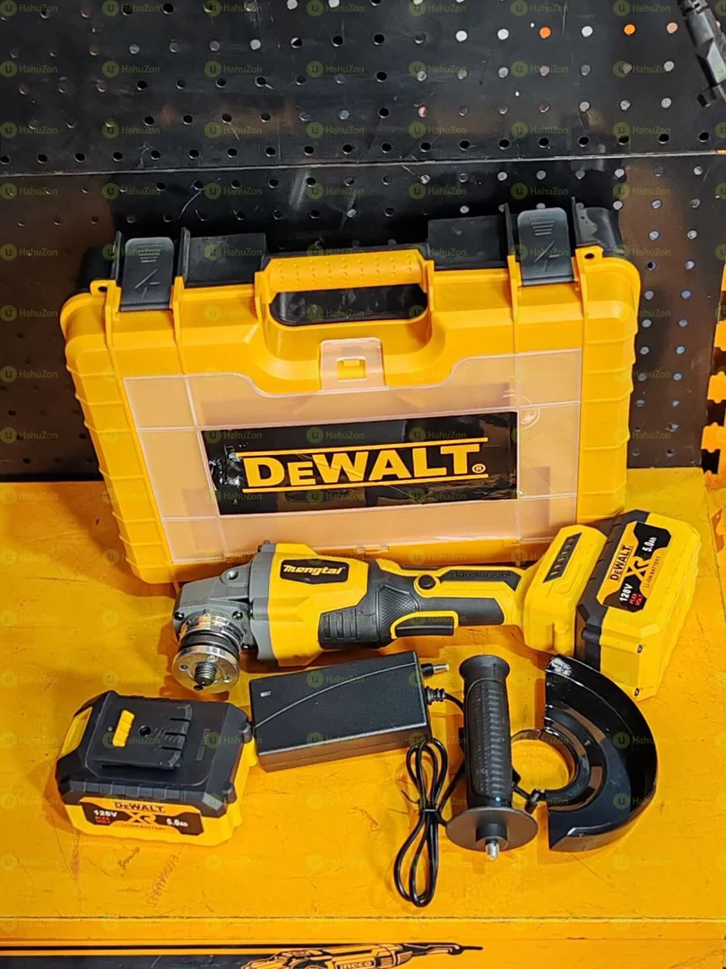 ዲዋልት ቻርጄብል ግራይንደር