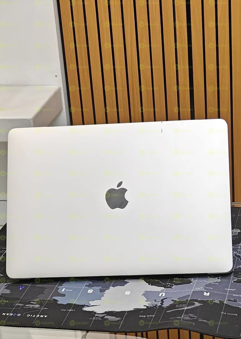 Apple MacBook Pro M2 Laptop