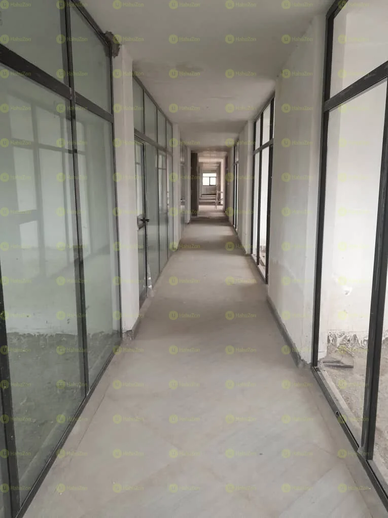 43 ካሬ የንግድ ሱቅ ሽያጭ