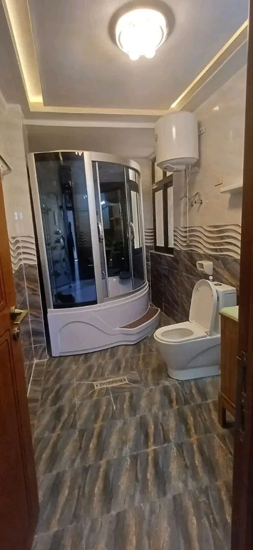 250 ካሬ የሚሸጥ G+2 ቤት በሰሚት