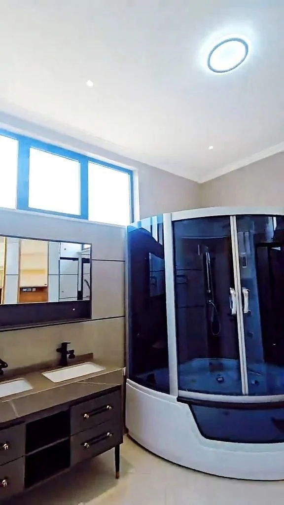 325 ካሬ የሚሸጥ G+2 ቤት በሳሊተ ምህረት