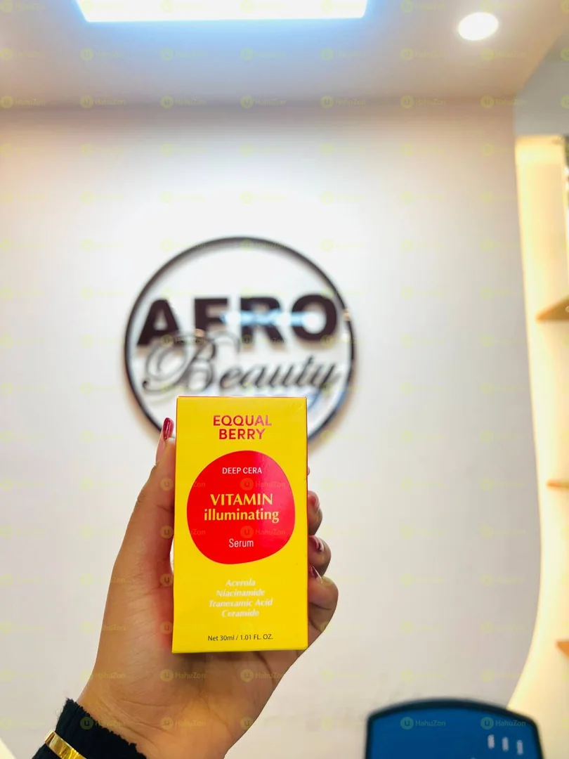 EQQUAL BERRY Vitamin Illuminating serum