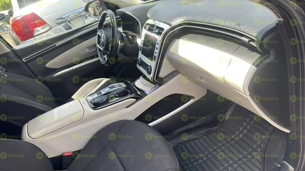 2021 Model-Hyundai Tucson