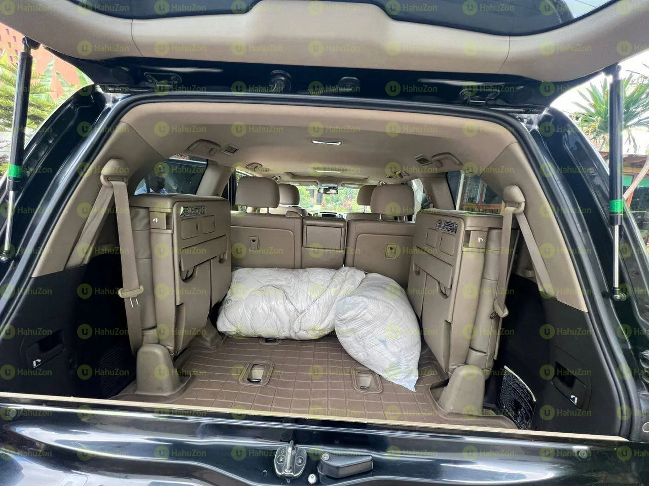 2013 Model-Toyota Landcruiser