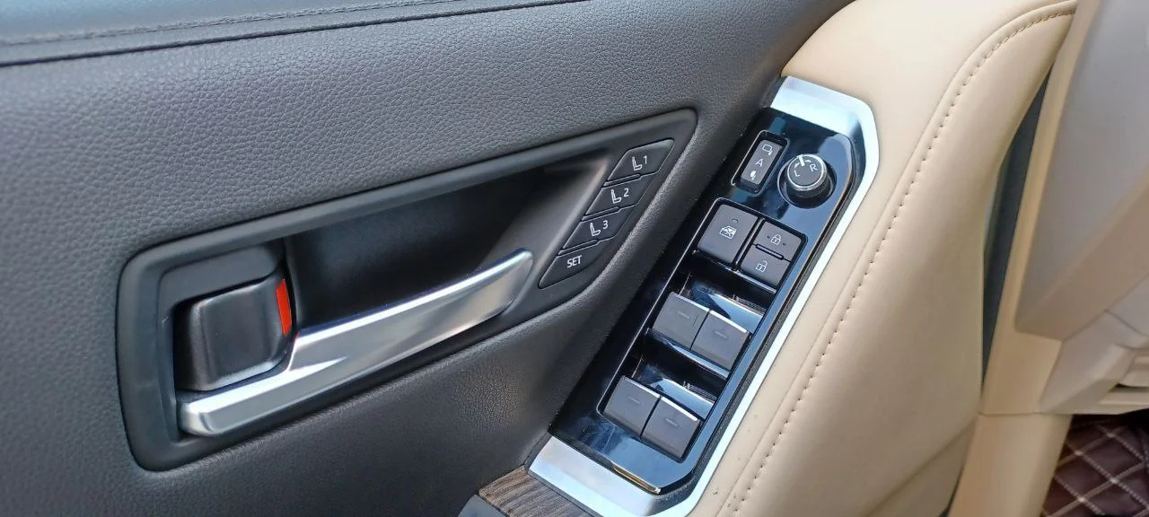 2022 Model-Toyota Land Cruiser  VXR