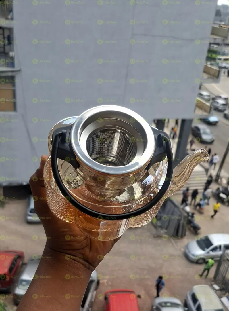 የሻይና መሰል ትኩስ መጠጦች ማፍሊያና ማቅረቢያ