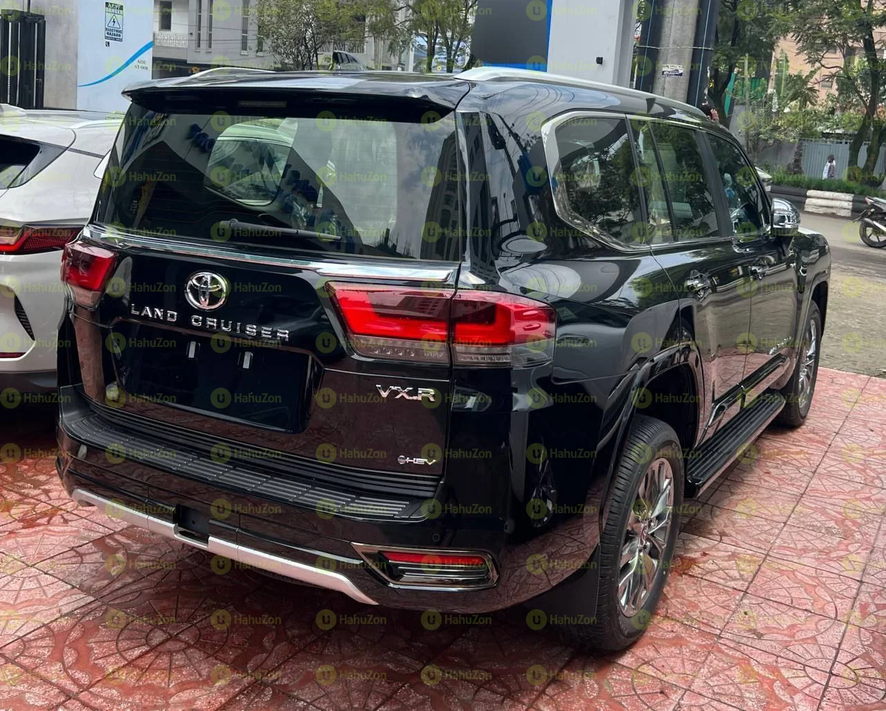 2025 Model-Toyota Land Cruiser  VXR