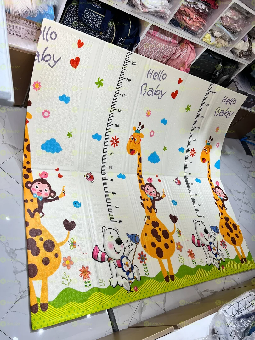 ተጣጣፊ የልጆች ምንጣፍ