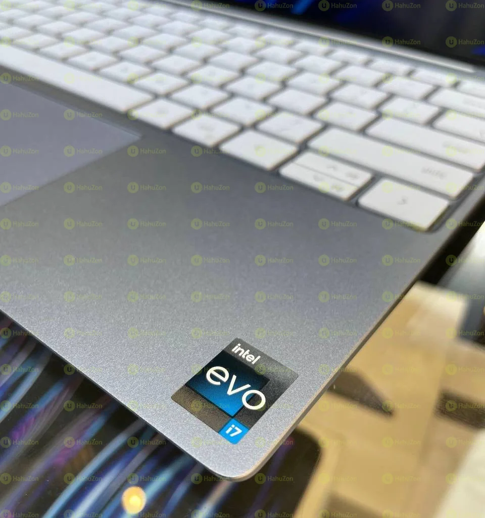 Dell XPS - 9310 13 Intel Core i7 12th Generation Laptop