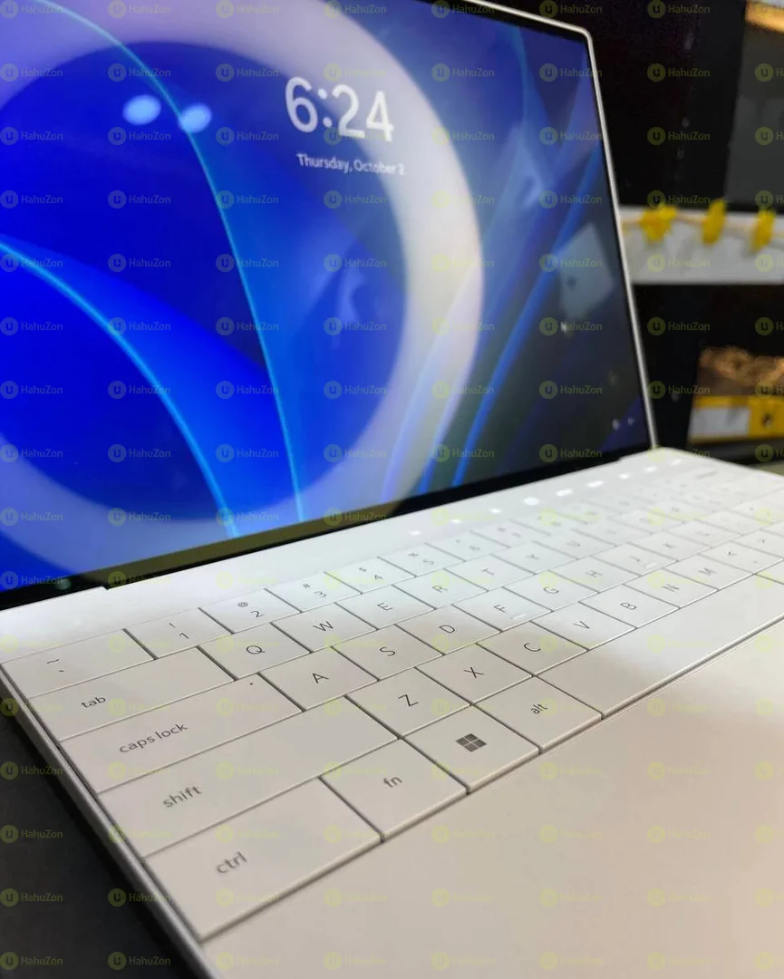 Dell XPS 13 Plus - 9320 Intel Core i7 8th Generation Laptop