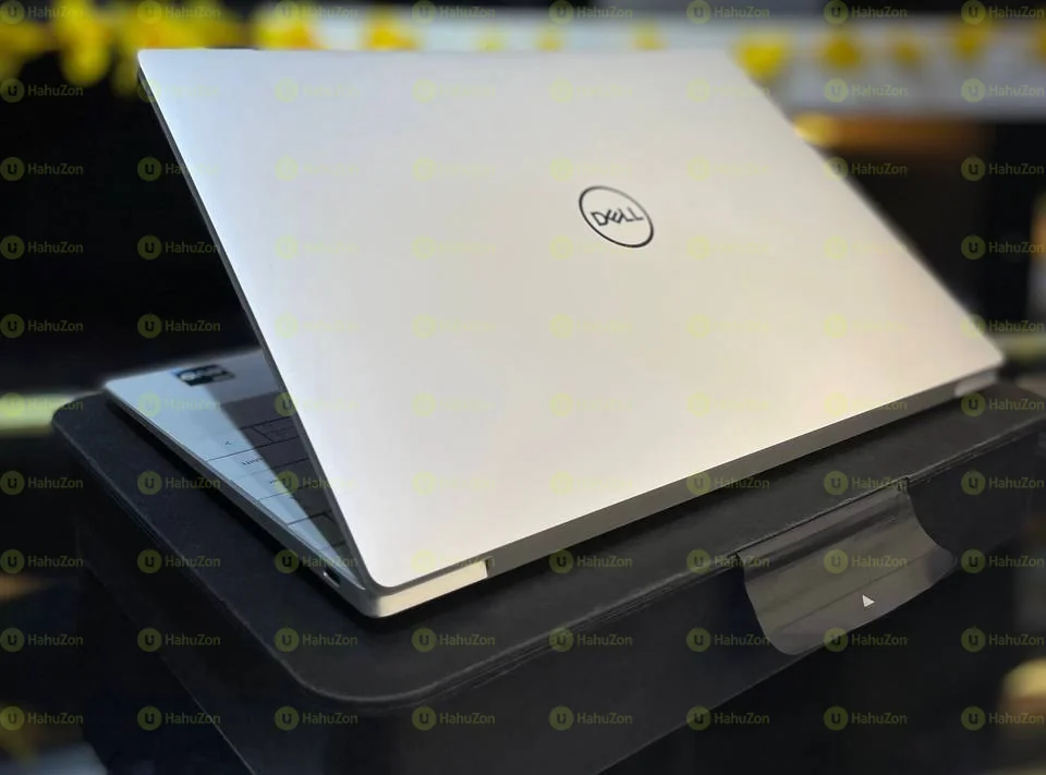 Dell XPS 13 Plus - 9320 Intel Core i7 8th Generation Laptop