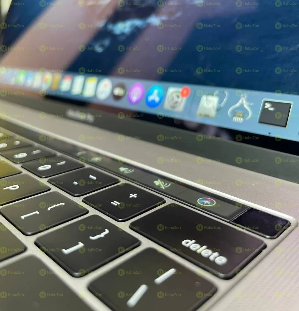 MacBook Pro 2019 Core i9 64GB