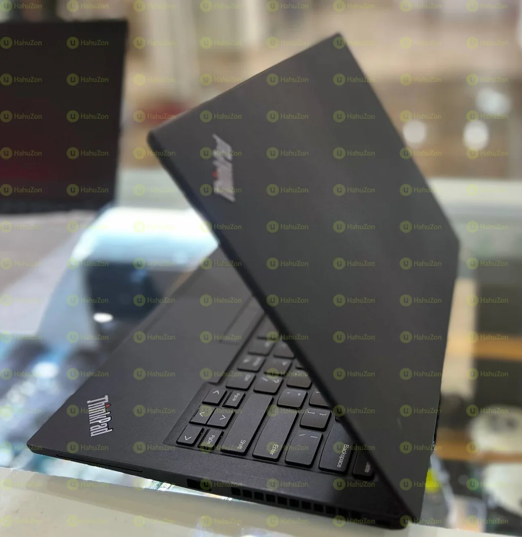 Lenovo T14s 11th-generation Intel Core i5 Laptop