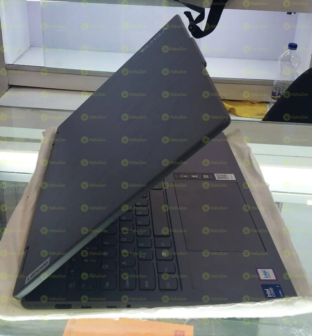 Lenovo Yoga 7i  2-in-1 Laptop