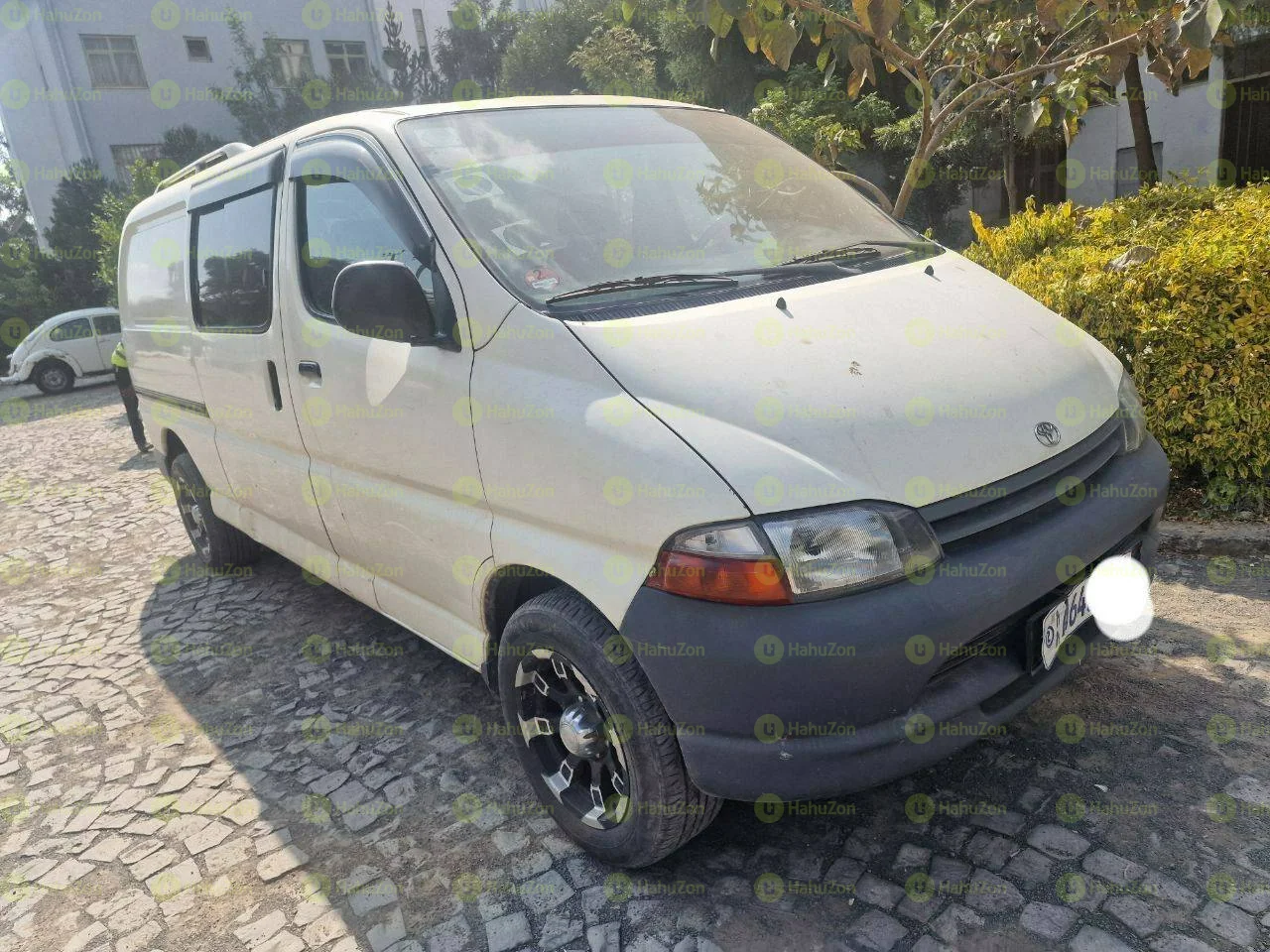 1999 Model-Toyota Hiace Dolphin