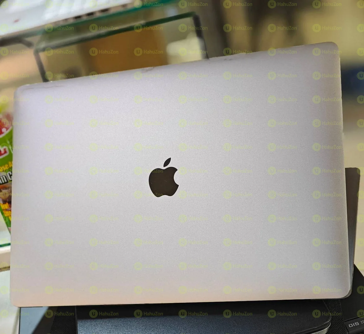 MacBook Pro 15-inch, 2019 Intel Core i9 Laptop