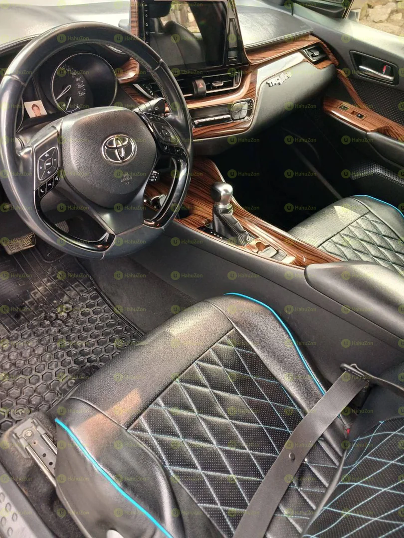 2020 Model-Toyota Ch-R