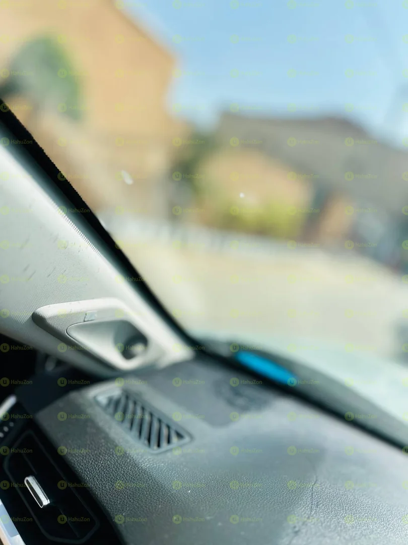 2020 Model-Toyota Rav4