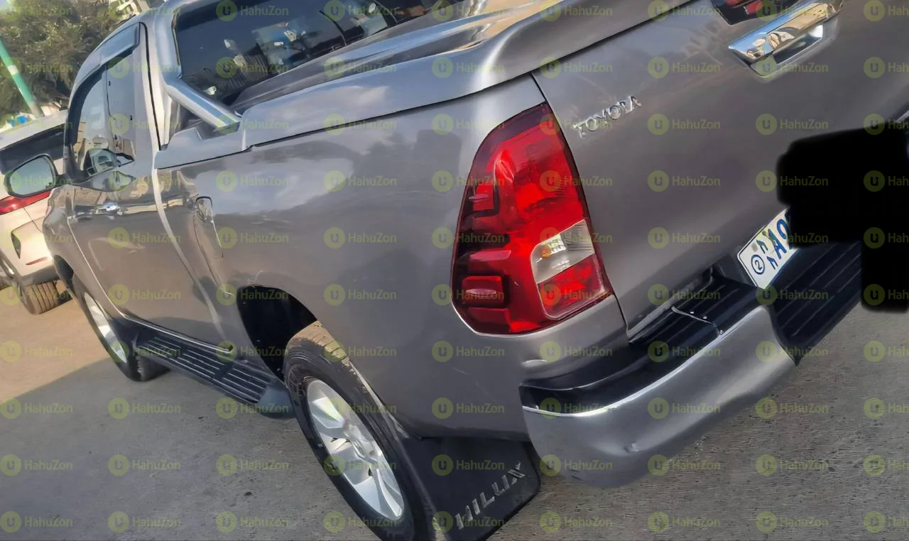 2016 Model-Toyota Rivo Hilux  king -Cab