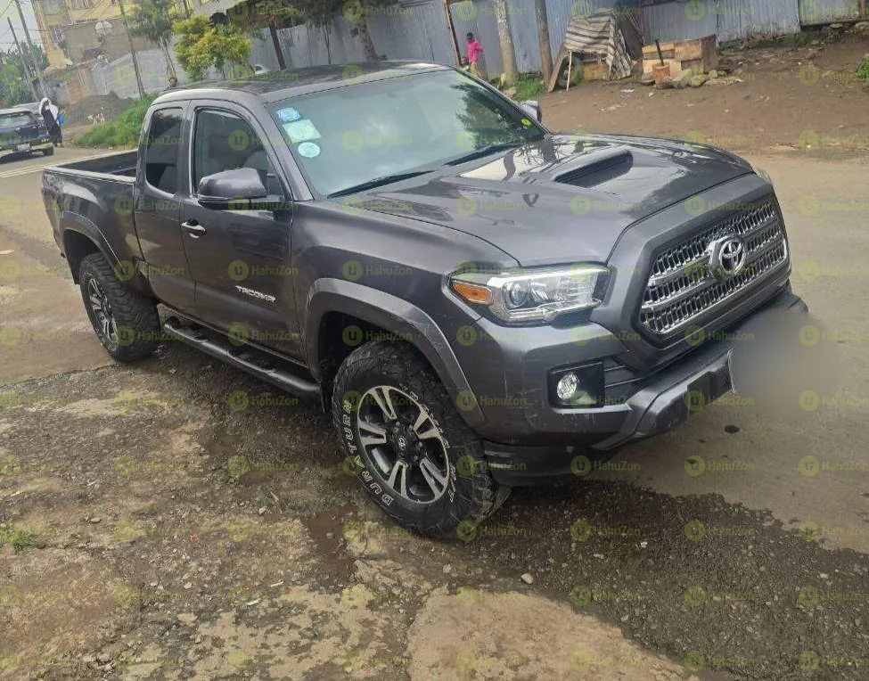 2016 Model-Toyota Tacoma