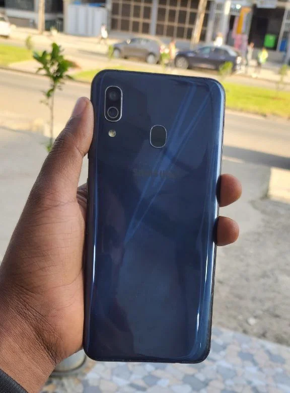 Samsung A30