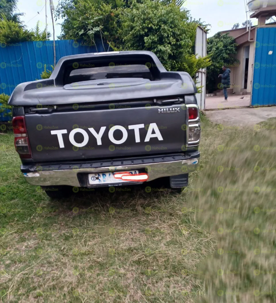 2015 Model-Toyota Hilux Double Cab