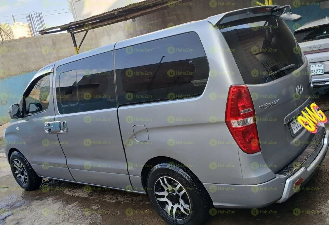 2014 Model-Hyundai Grand Starex