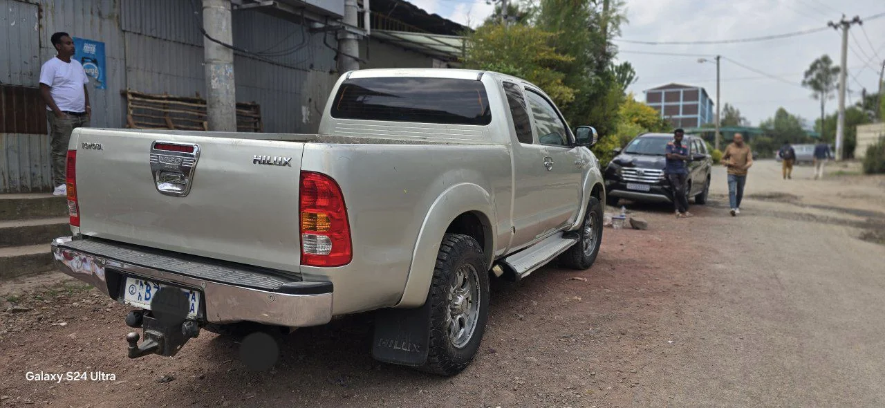 2008 Model-Toyota Hilux