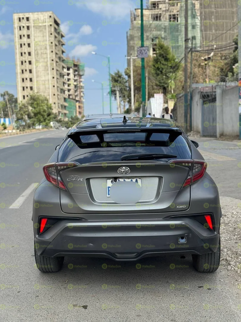 2021 Model-Toyota Ch-R